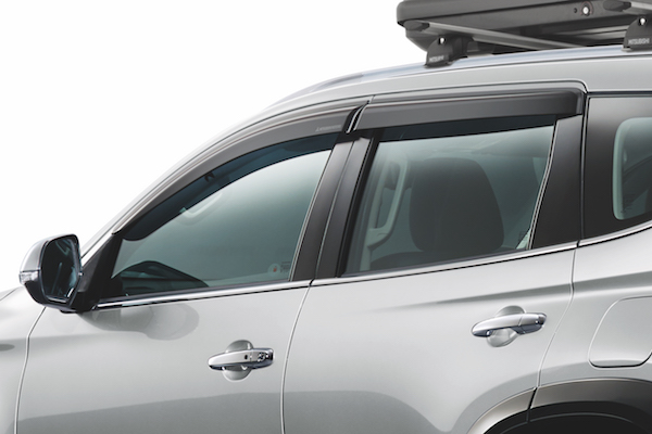 Pajero Sport Slimline Weather Shield Set